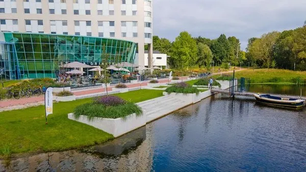 Flonk Hotel Groningen Zuid