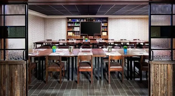 Four Points by Sheraton Edmundston Hotel & Conference Center