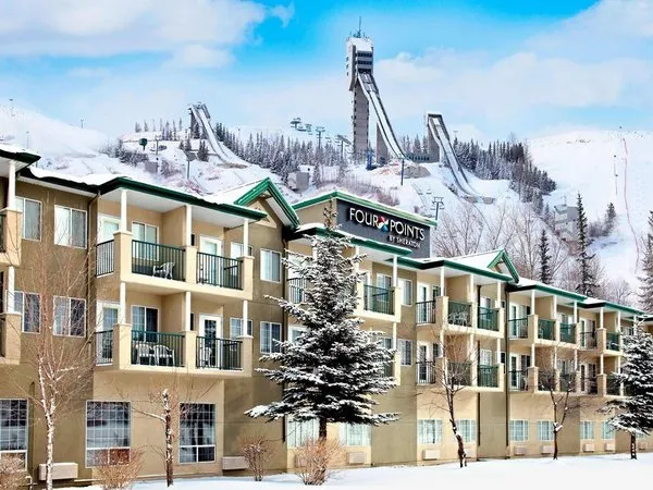 Four Points by Sheraton Hotel & Suites Calgary West
