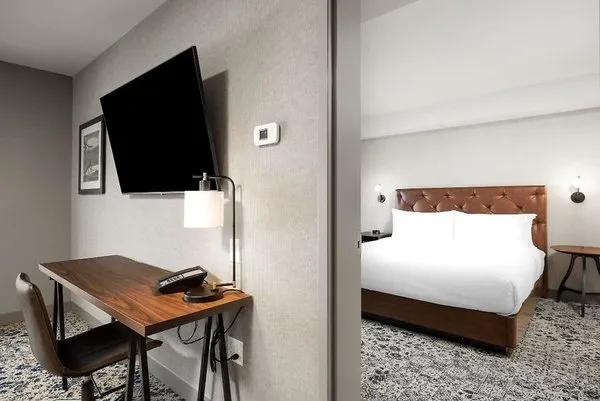 Four Points by Sheraton Kelowna Airport