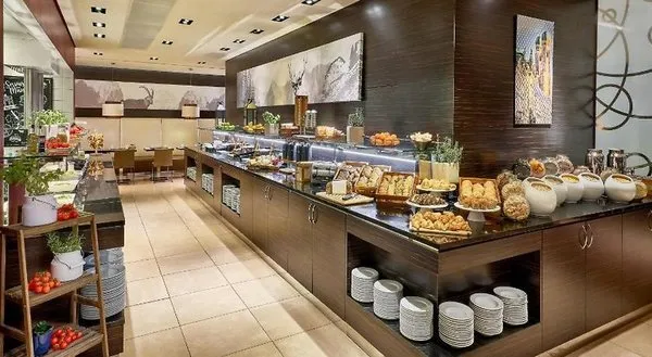 Four Points by Sheraton Munich Arabellapark