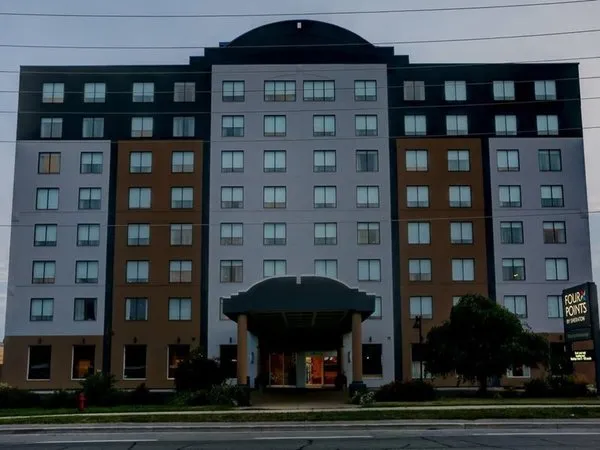 Four Points by Sheraton Toronto Mississauga