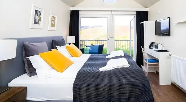Frost & Fire Guesthouse