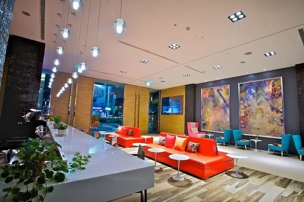 FX INN Kaohsiung Zhonghua Road Branch