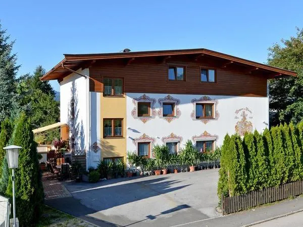 Gästehaus Maximilian