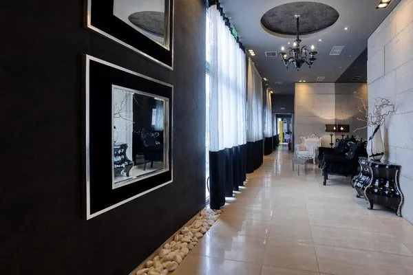 Gallery Art Hotel