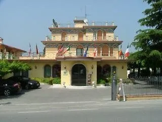 Gardenia Hotel