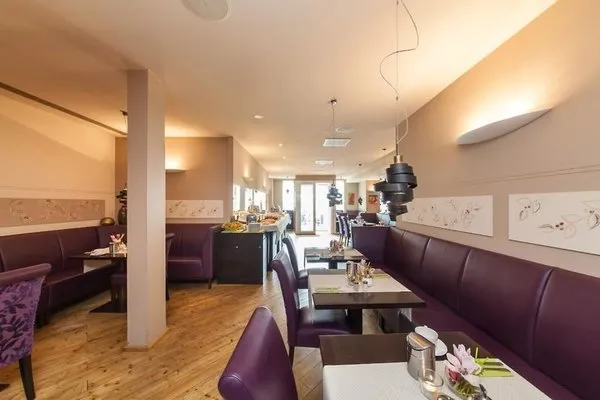 NOVUM Hotel Post