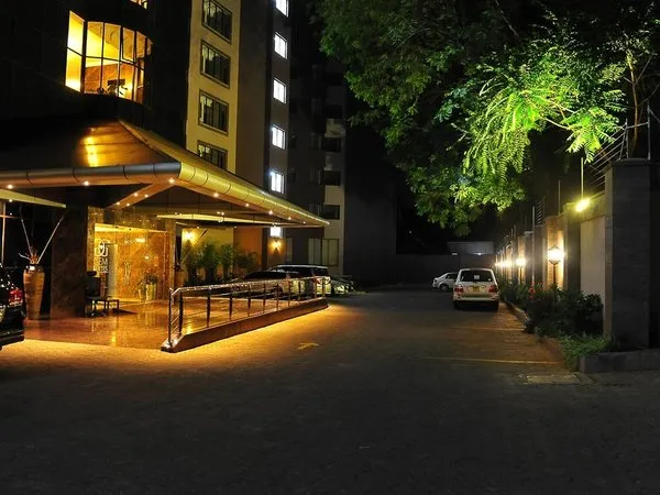 GemSuites Riverside