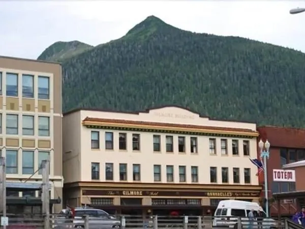 Gilmore Hotel, Trademark Collection by Wyndham