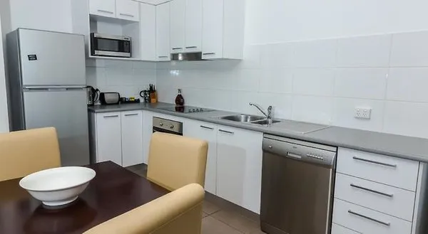 Gladstone Heights Executive Apartments