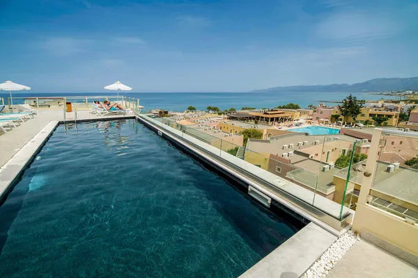 Golden Beach Hotel