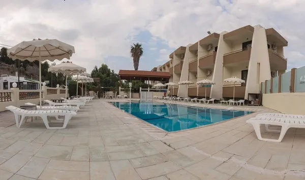 Golden Days Hotel