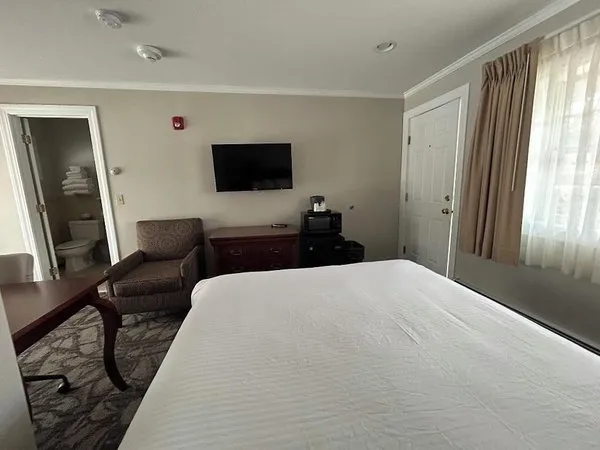 Golden Gables Inn Dazzler Select by Wyndham