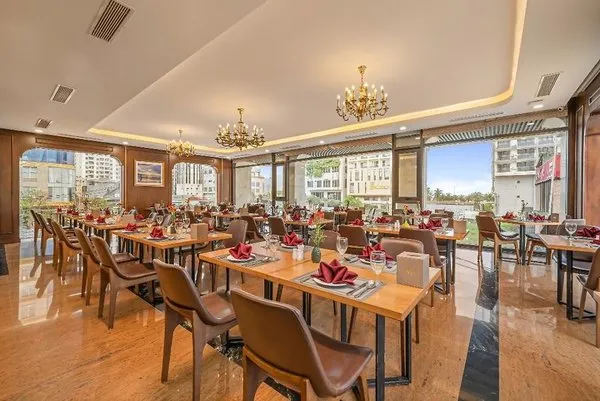 Golden Lotus Hotel