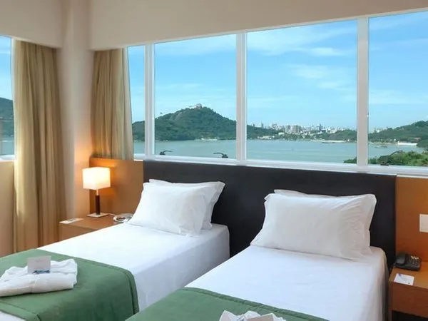 Golden Tulip Porto Vitoria