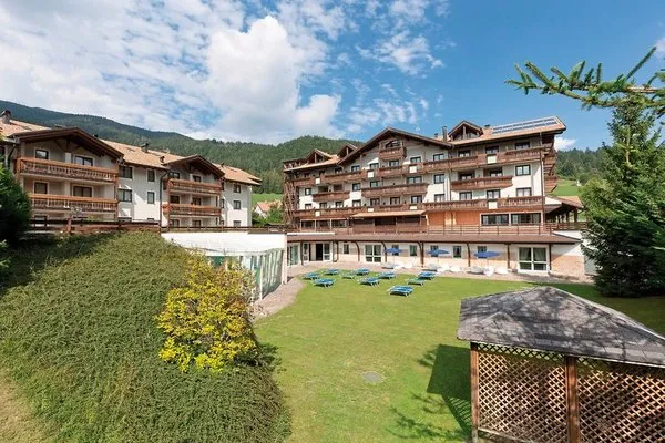 Golf Hotel