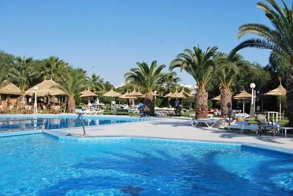 Golf Residence- Families and Couples Only