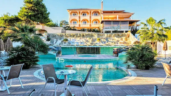 Grand Beach Hotel