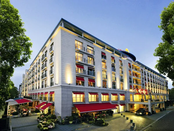 Grand Elysee Hamburg