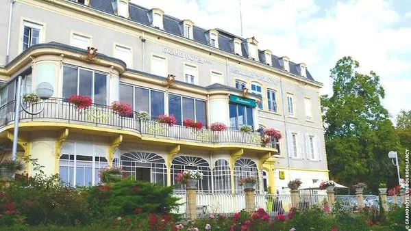 Grand Hotel