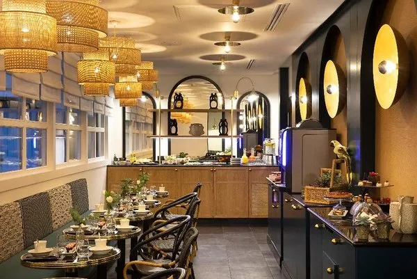 Grand Hotel Chicago