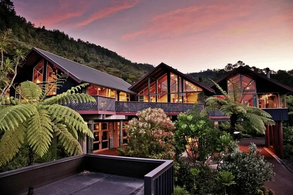 Grand Mercure Puka Park Resort