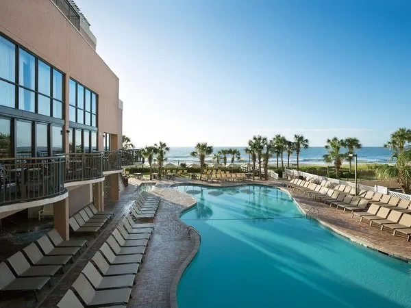 Grande Cayman Resort