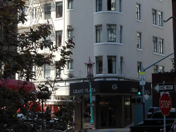 Grant Plaza Hotel