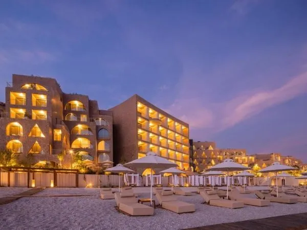 Green Coast Hotel MGallery Collection