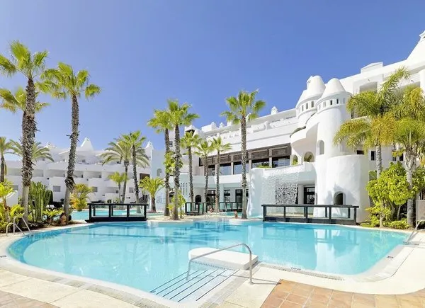 H10 Estepona Palace