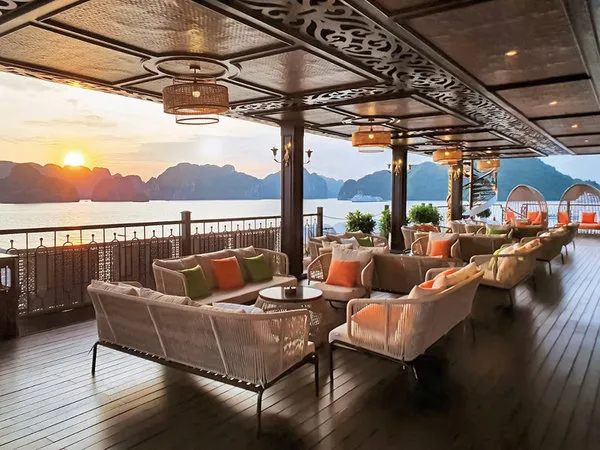Halong Bucht mit Stil (1 Nacht)