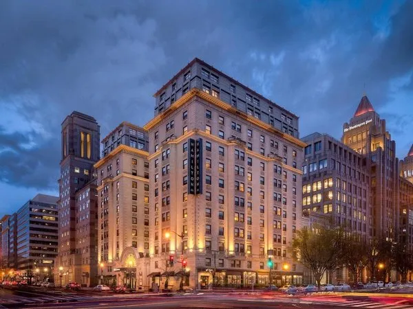 Hamilton Hotel