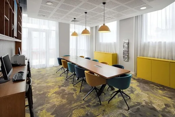 Hampton by Hilton London Docklands