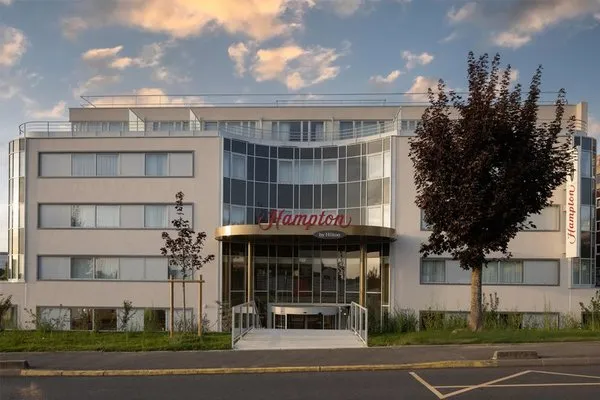 Hampton By Hilton Paris Charles De Gaulle Airport