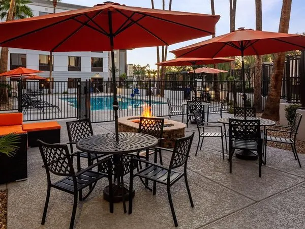 Hampton Inn Phoenix-Biltmore