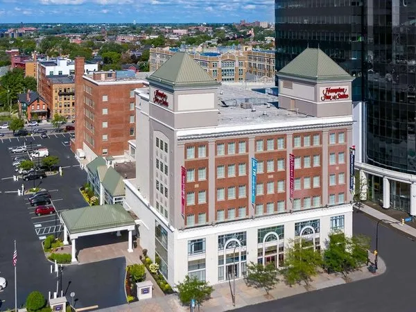 Hampton Inn & Suites Buffalo/Downtown