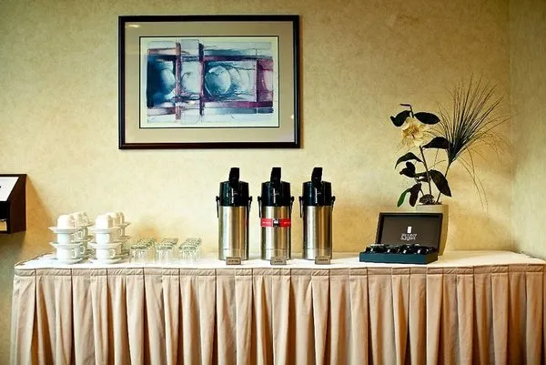 Hampton Inn & Suites by Hilton Vancouver Downtown