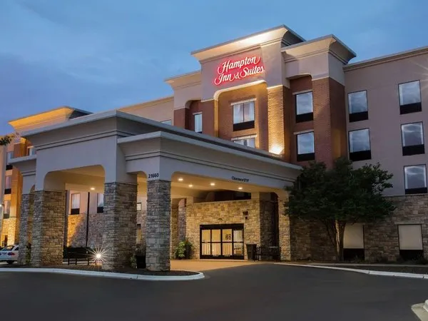 Hampton Inn & Suites Chicago Deer Park