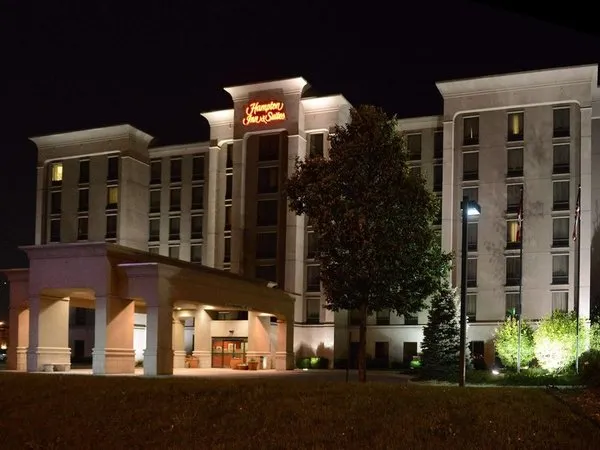 Hampton Inn & Suites Windsor