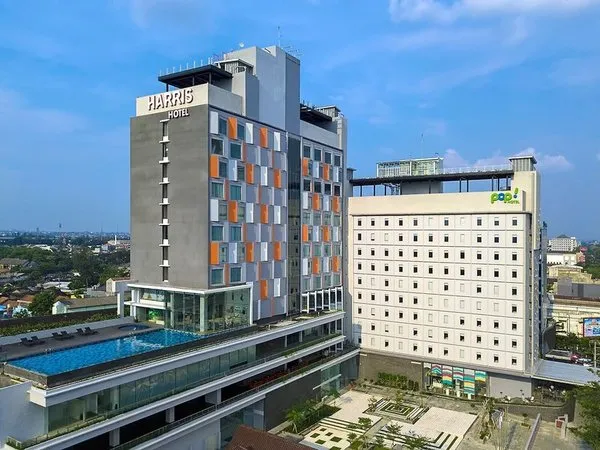 Harris Hotel & Conventions Solo