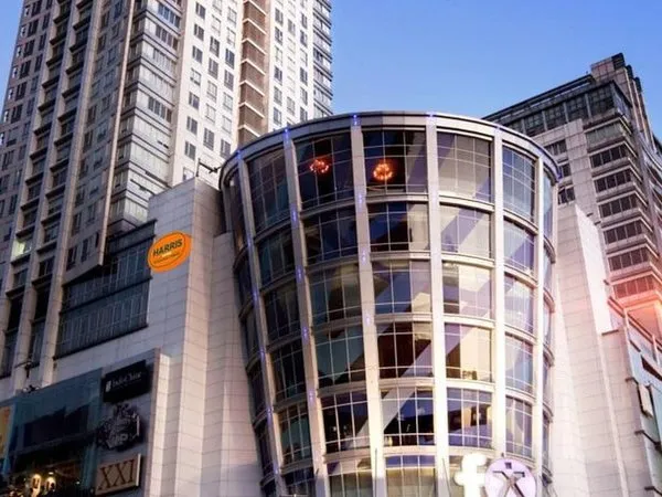 HARRIS Suites FX Sudirman Jakarta
