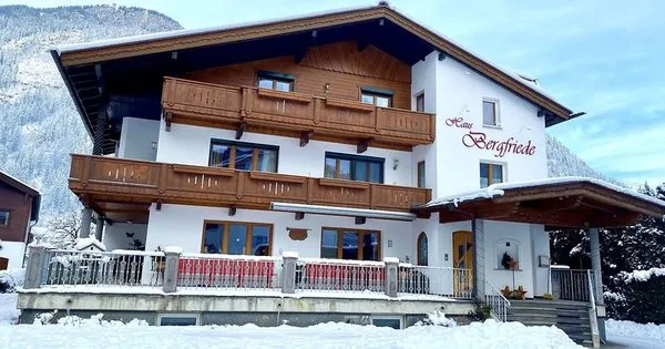 Haus Bergfriede