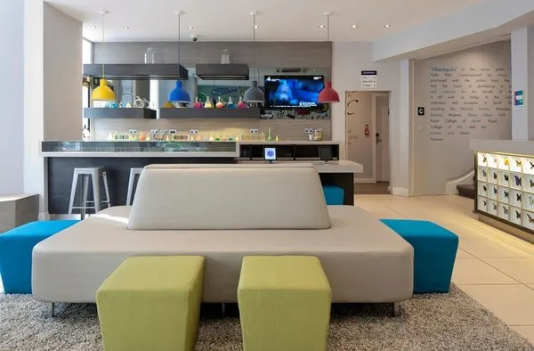 Heeton Concept Hotel - Kensington London