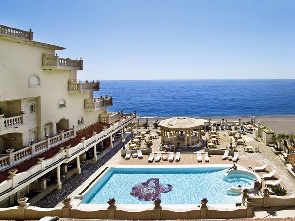 Hellenia Hotel