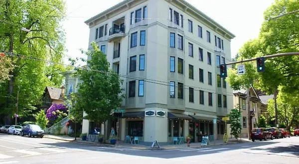 HI Portland Northwest Hostel