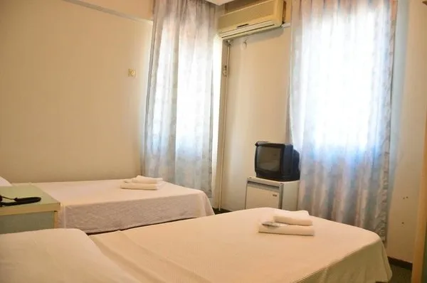 Hikmet Han Otel