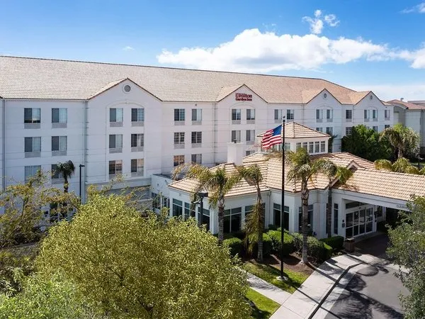 Hilton Garden Inn Bakersfield