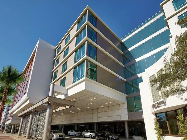 Hilton Garden Inn San Diego Downtown/Bayside