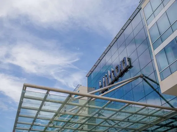 Hilton Pilar